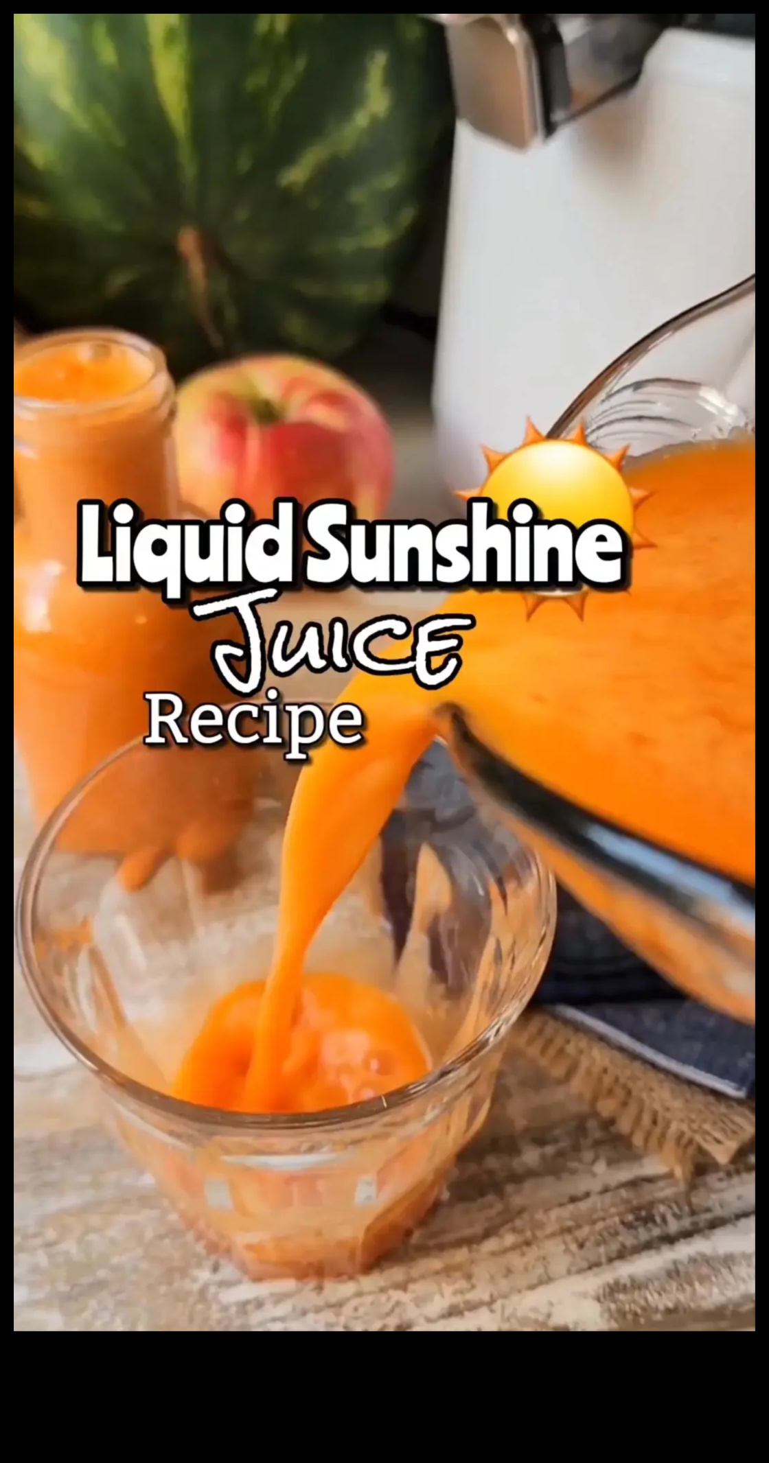 Liquid Sunshine התעוררו ליום בהיר יותר עם מיצים טריים מושרים בהדרים 3 שמש נוזלית: מתחילים את היום בבהירות עם מיצים טריים מושרים