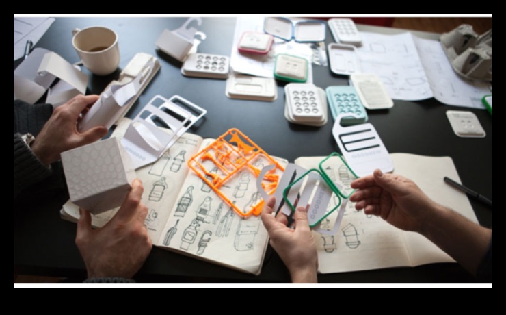 חלוצי מוצר כיצד הם מעצבים את עתיד העיצוב במוצרי צריכה 4 חלוצי מוצר: מעצבים את עתיד העיצוב במוצרי צריכה