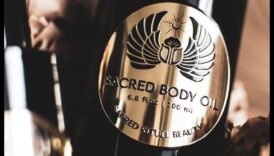 Chia Symphony אליקסיר חדורי אגוזים לנשמה הרמונית 6 סימפוניה של צ'יה: מתענגים על התערובת ההרמונית של אליקסירים חדורי אגוזים