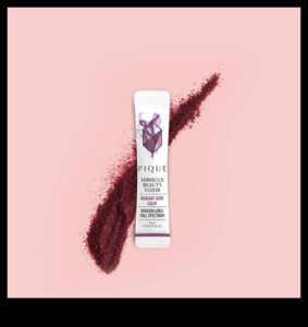 רגעים קורנים: שיפור הרווחה שלך עם אליקסירים של היביסקוס